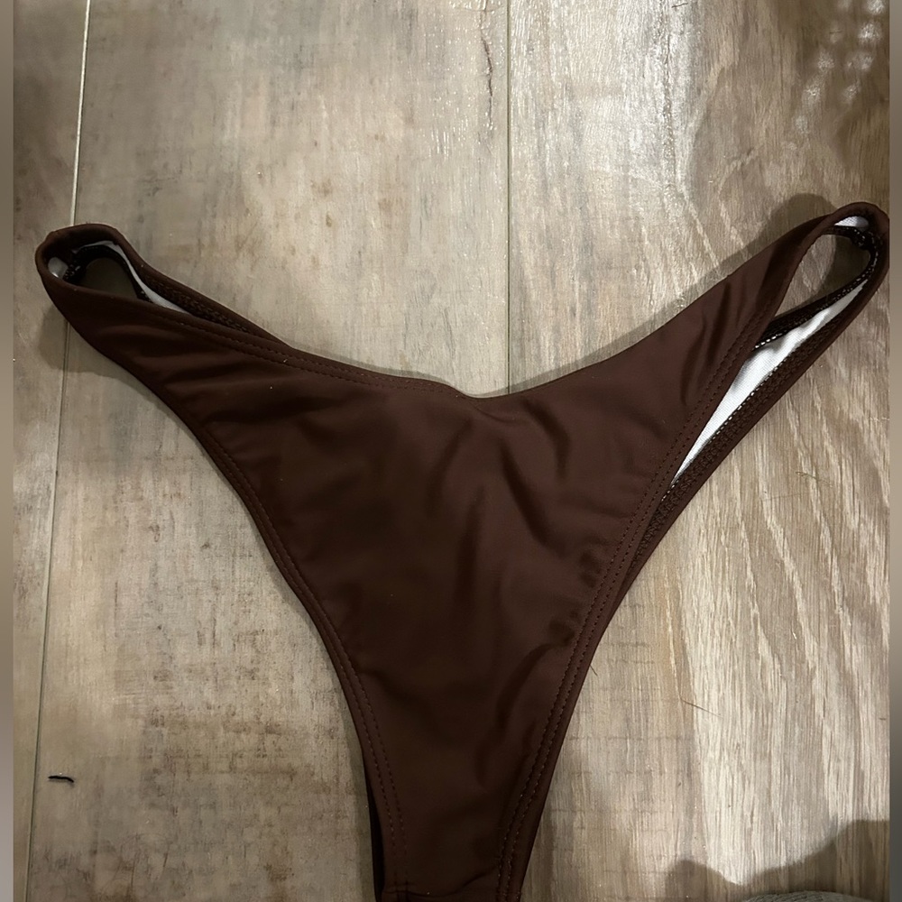 Brown bikini bottoms